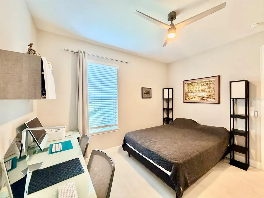 6111 Mesa Glen Bradenton FL 34203