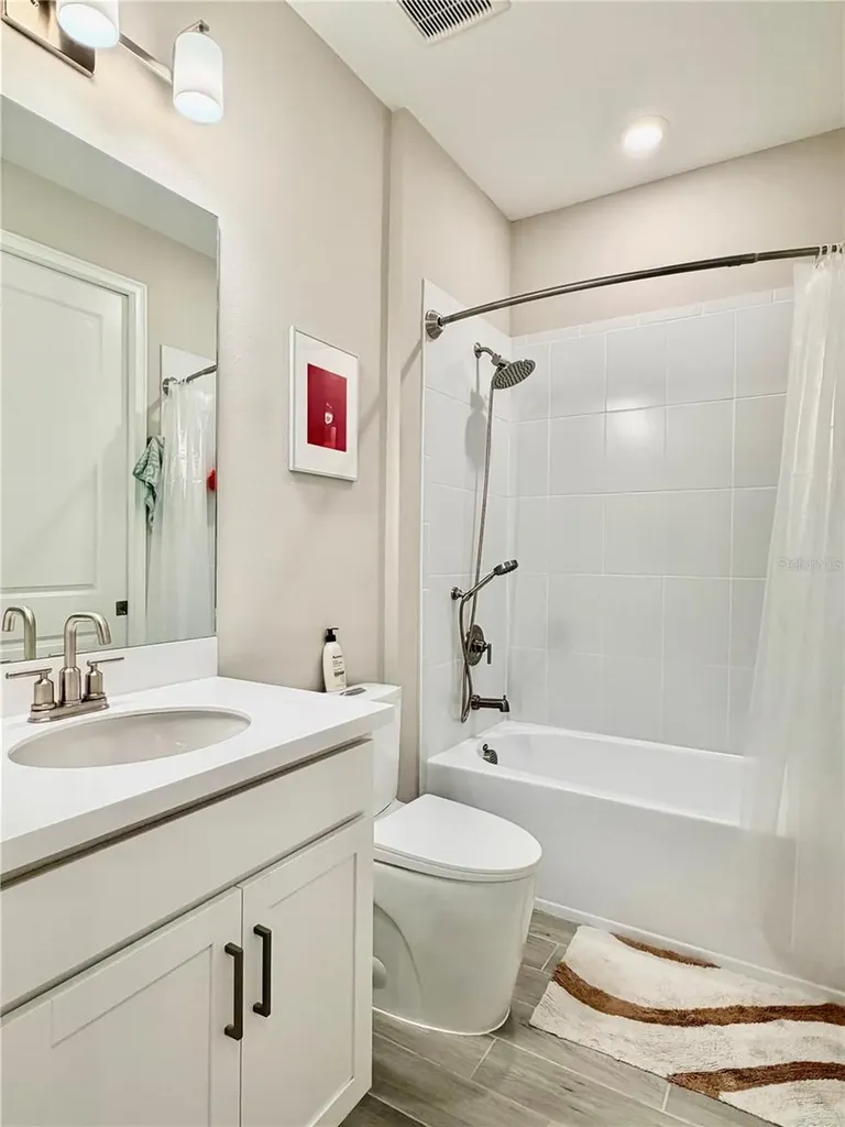6111 Mesa Glen Bradenton FL 34203