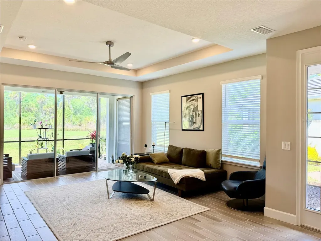 6111 Mesa Glen Bradenton FL 34203
