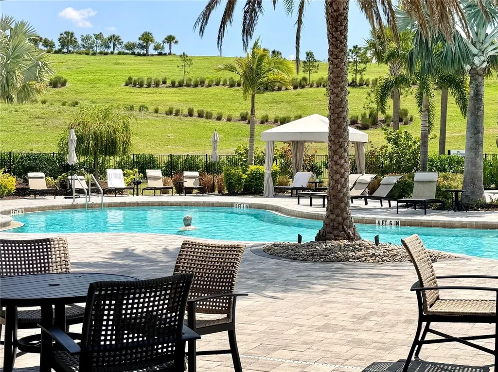 6111 Mesa Glen Bradenton FL 34203
