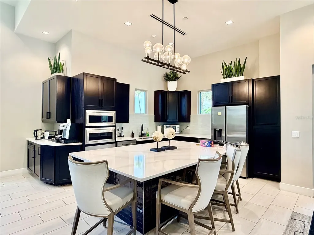 6111 Mesa Glen Bradenton FL 34203