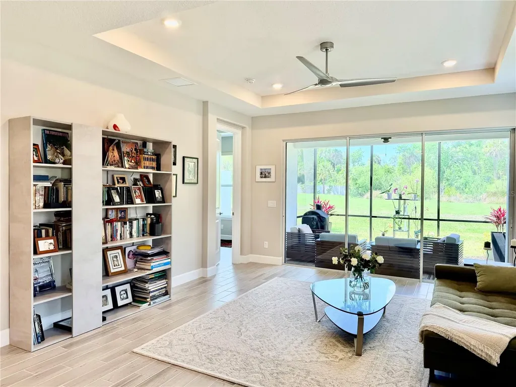 6111 Mesa Glen Bradenton FL 34203