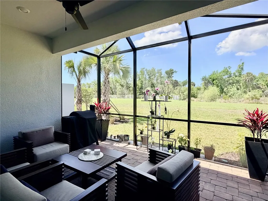 6111 Mesa Glen Bradenton FL 34203