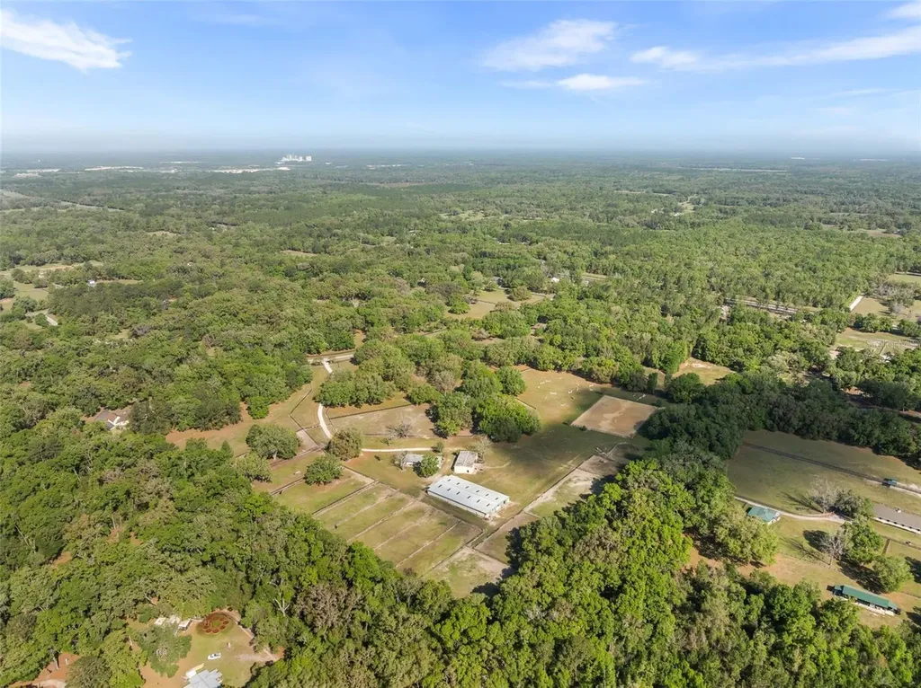 16525 SW 5th Place Newberry FL 32669