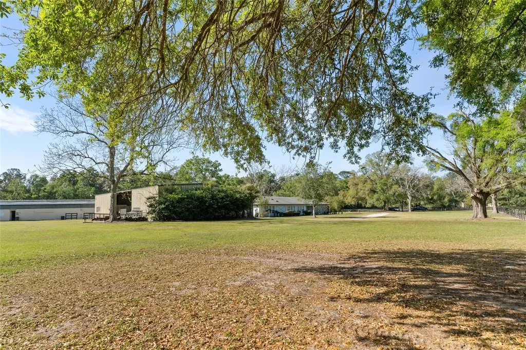 16525 SW 5th Place Newberry FL 32669