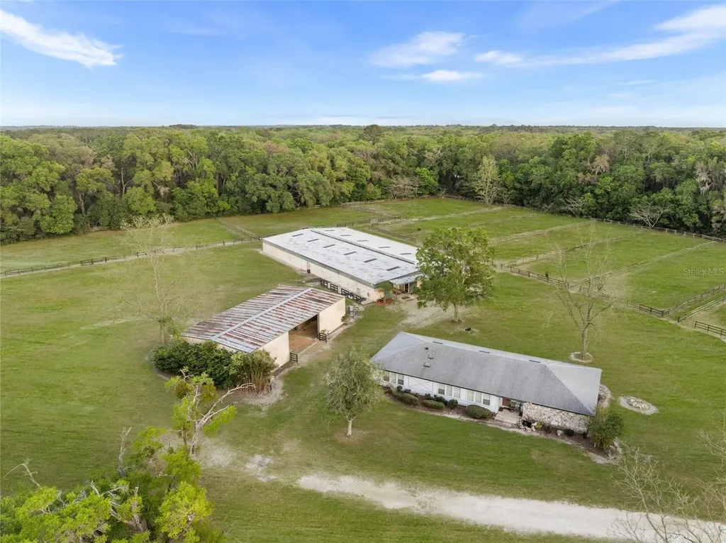 16525 SW 5th Place Newberry FL 32669
