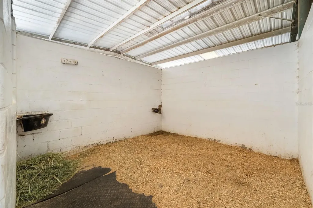 16525 SW 5th Place Newberry FL 32669