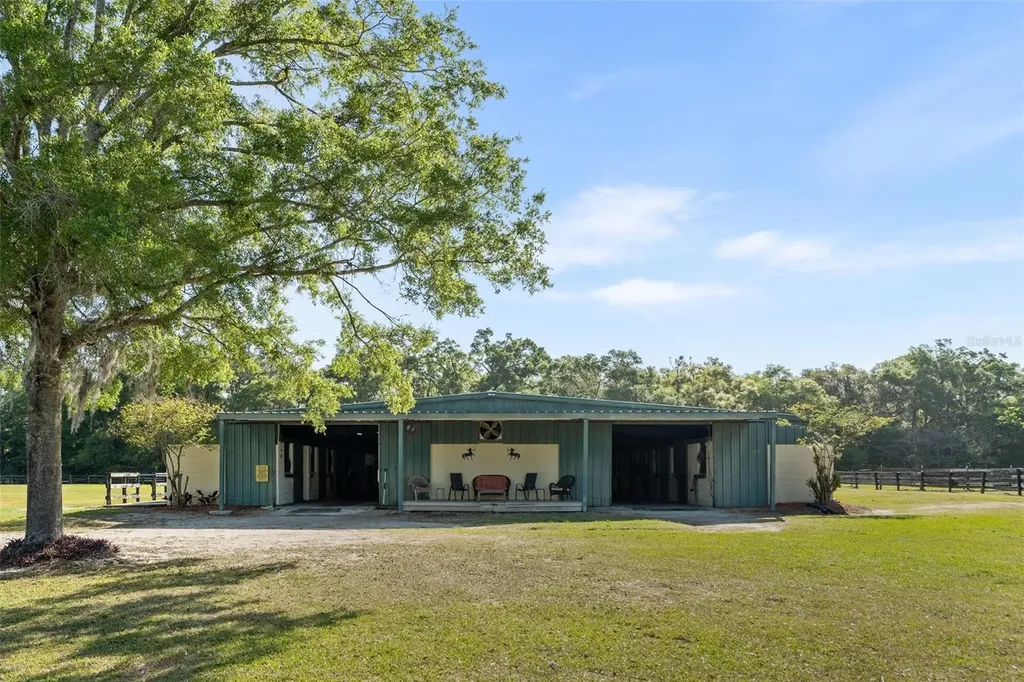 16525 SW 5th Place Newberry FL 32669