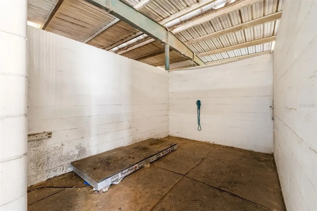16525 SW 5th Place Newberry FL 32669