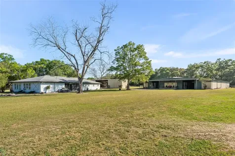 16525 SW 5th Place Newberry FL 32669