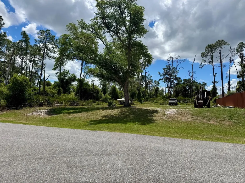 Lot 4 Abernant Avenue North Port FL 34287