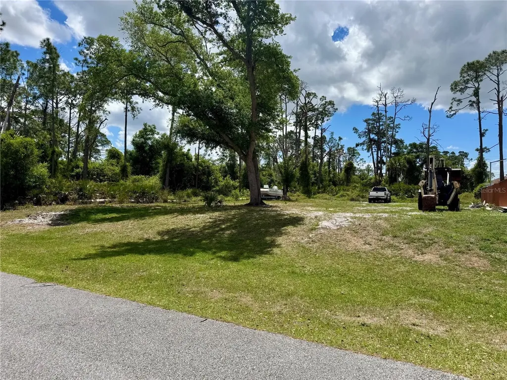 Lot 4 Abernant Avenue North Port FL 34287