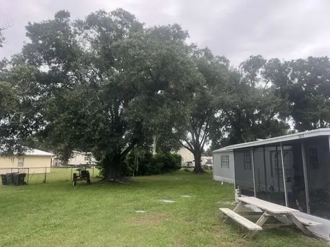 1511 Gaines Road Winter Haven FL 33880