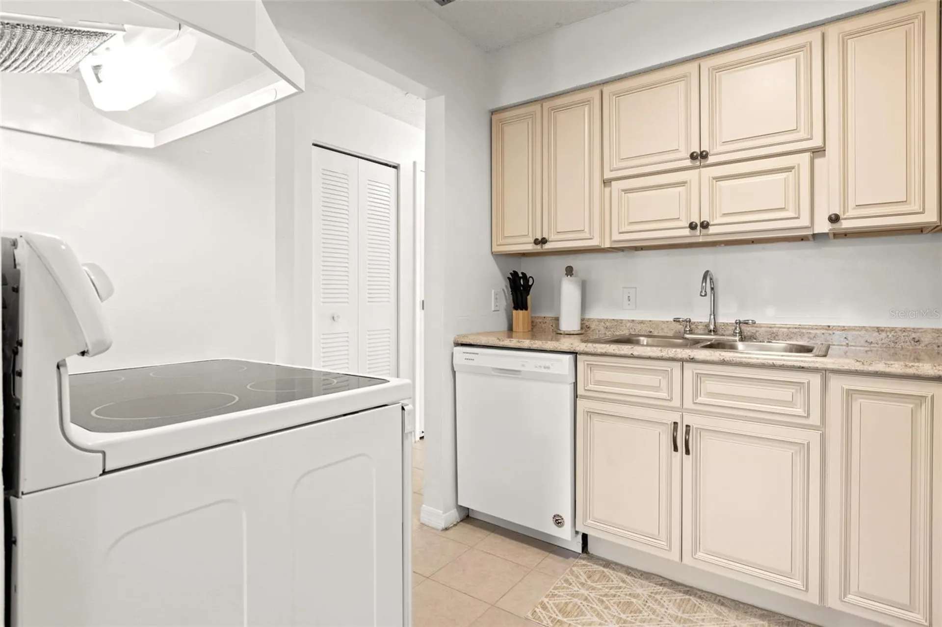 4215 E Bay Drive Clearwater FL 33764