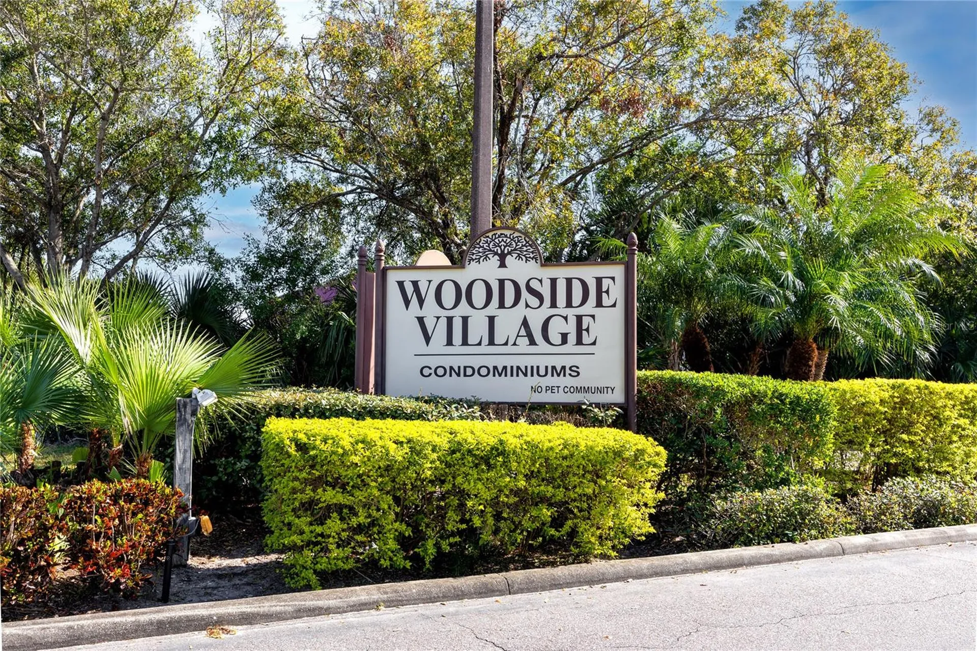 4215 E Bay Drive Clearwater FL 33764