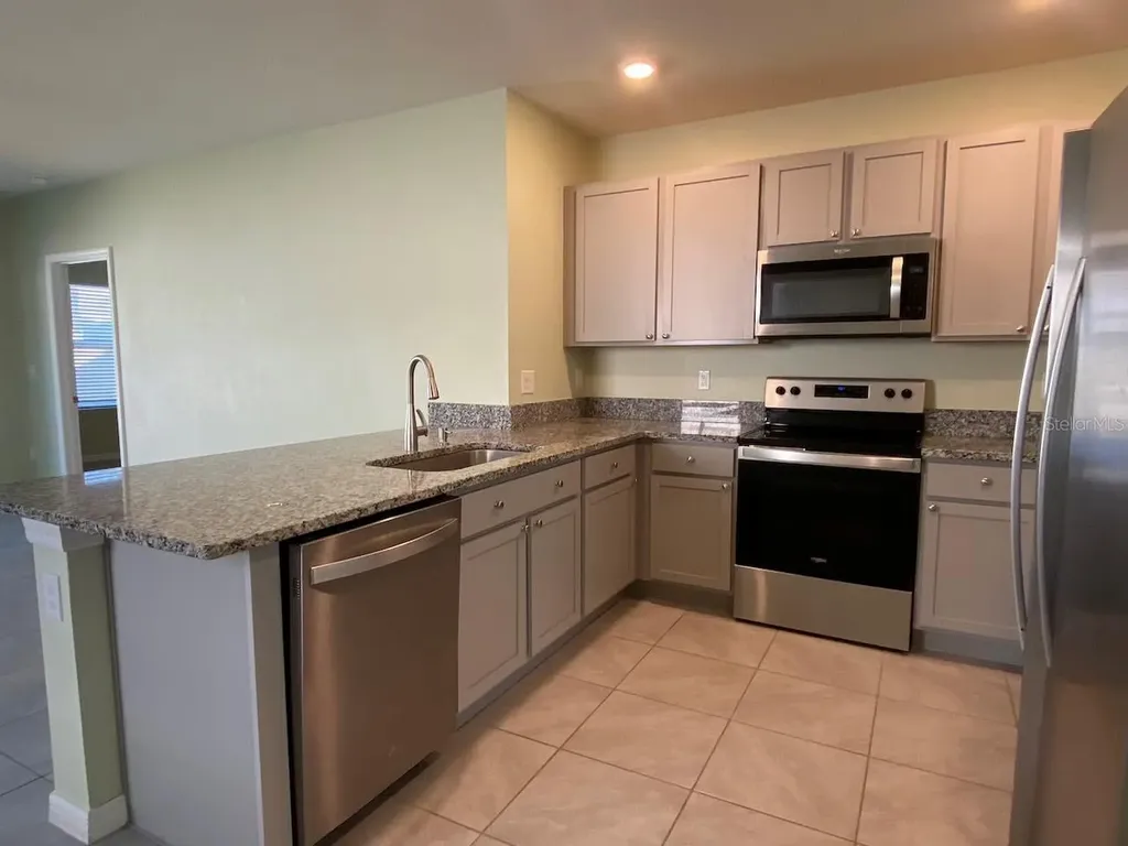 33801 Jasmine Star Loop Wesley Chapel FL 33543