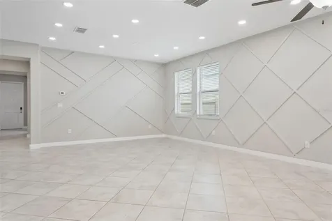 6233 English Hollow Road Tampa FL 33647