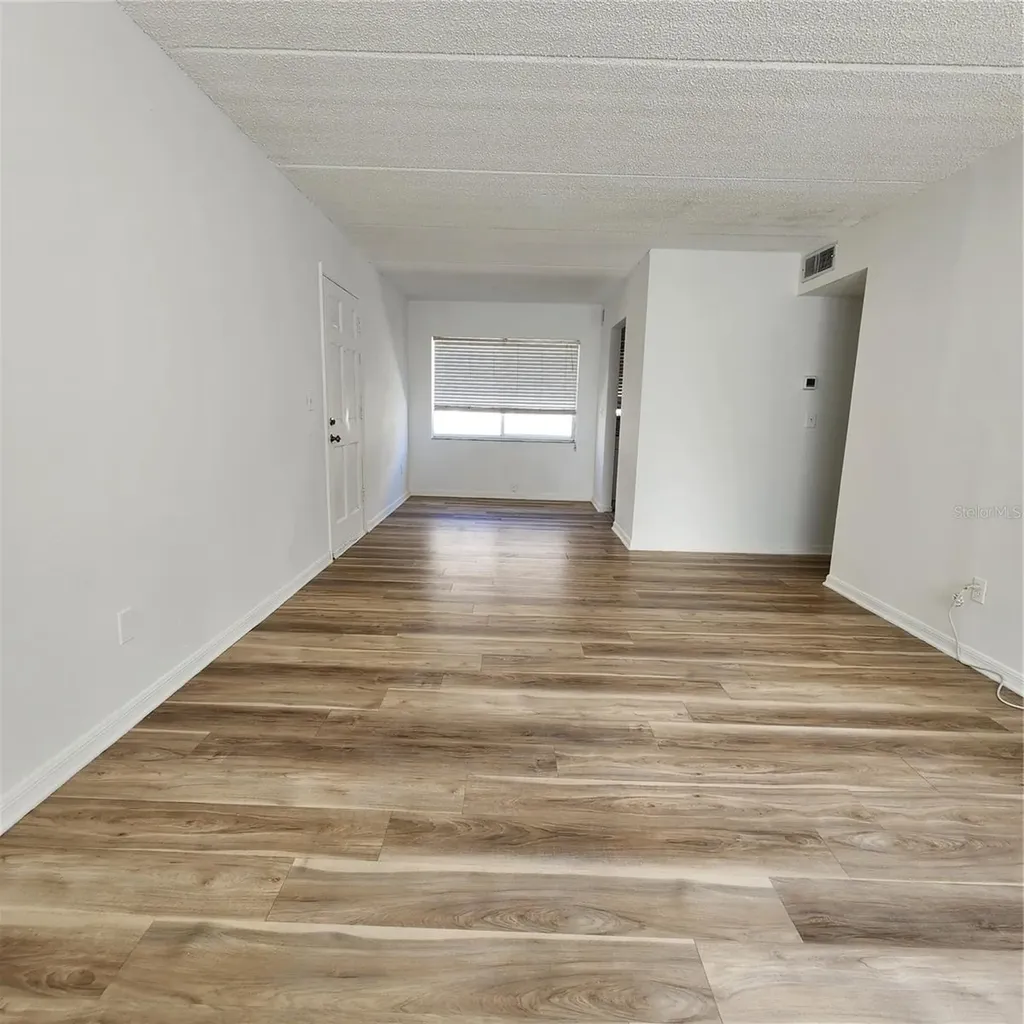 3206 W Azeele Street Tampa FL 33609