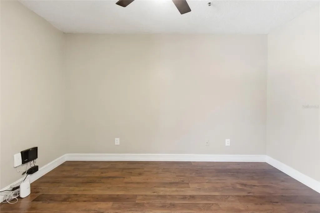 4037 Crockers Lake Boulevard Sarasota FL 34238