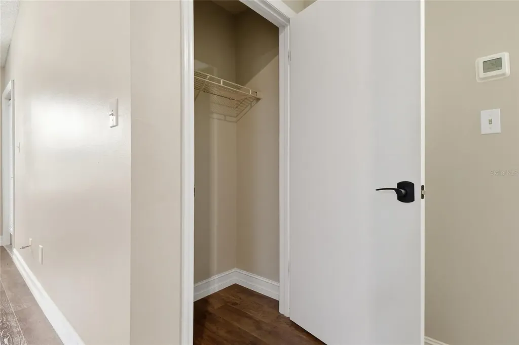 4037 Crockers Lake Boulevard Sarasota FL 34238