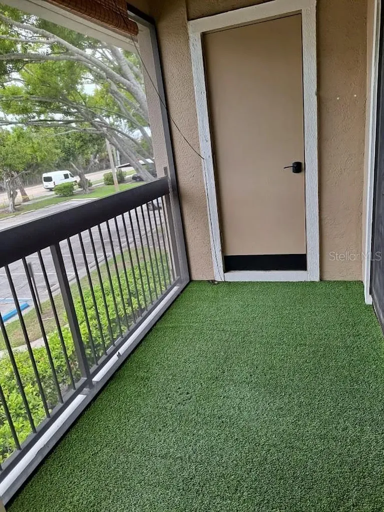 4037 Crockers Lake Boulevard Sarasota FL 34238