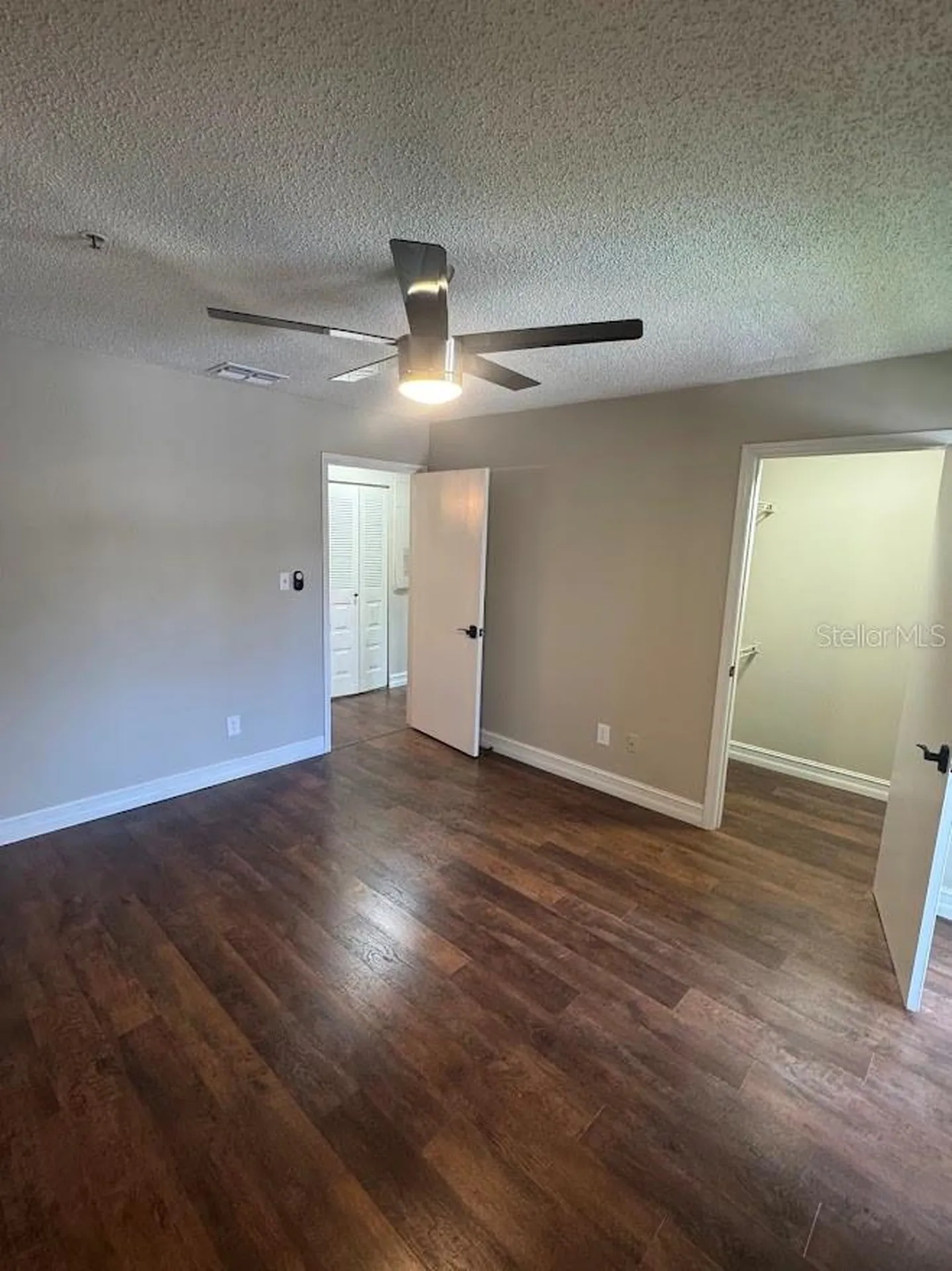 4037 Crockers Lake Boulevard Sarasota FL 34238