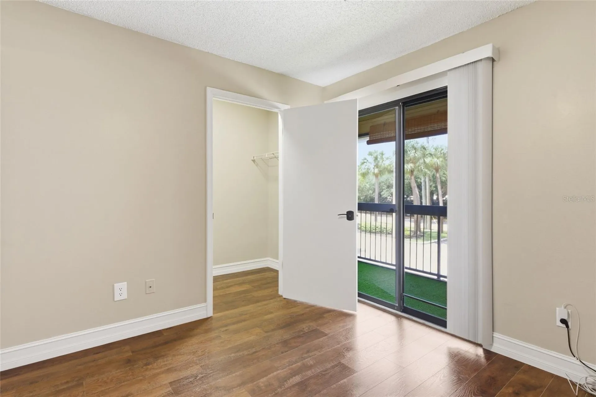 4037 Crockers Lake Boulevard Sarasota FL 34238