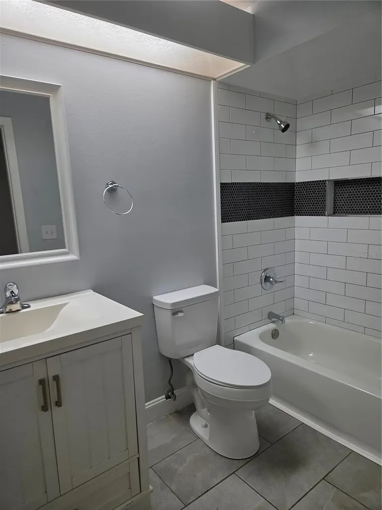 807 Mclain Court Tavares FL 32778