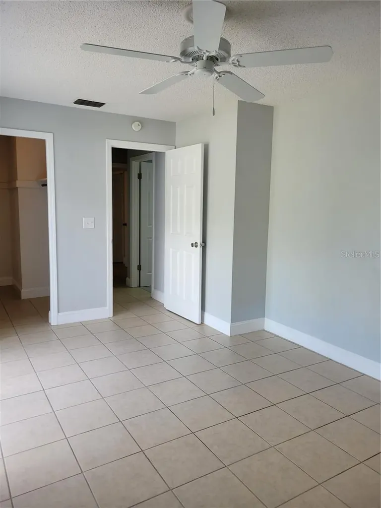 807 Mclain Court Tavares FL 32778