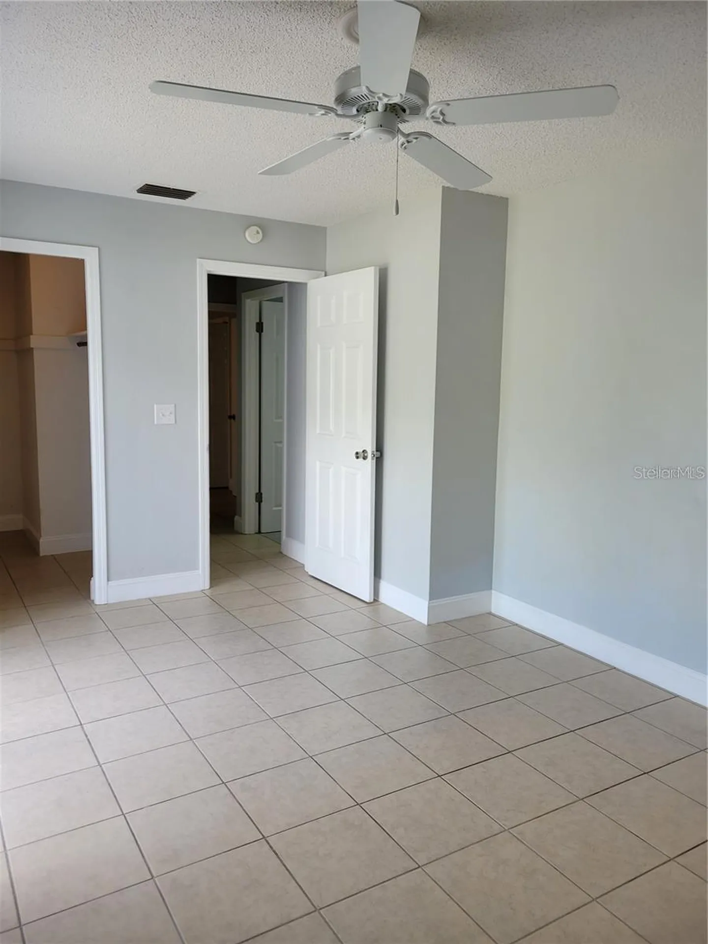 807 Mclain Court Tavares FL 32778