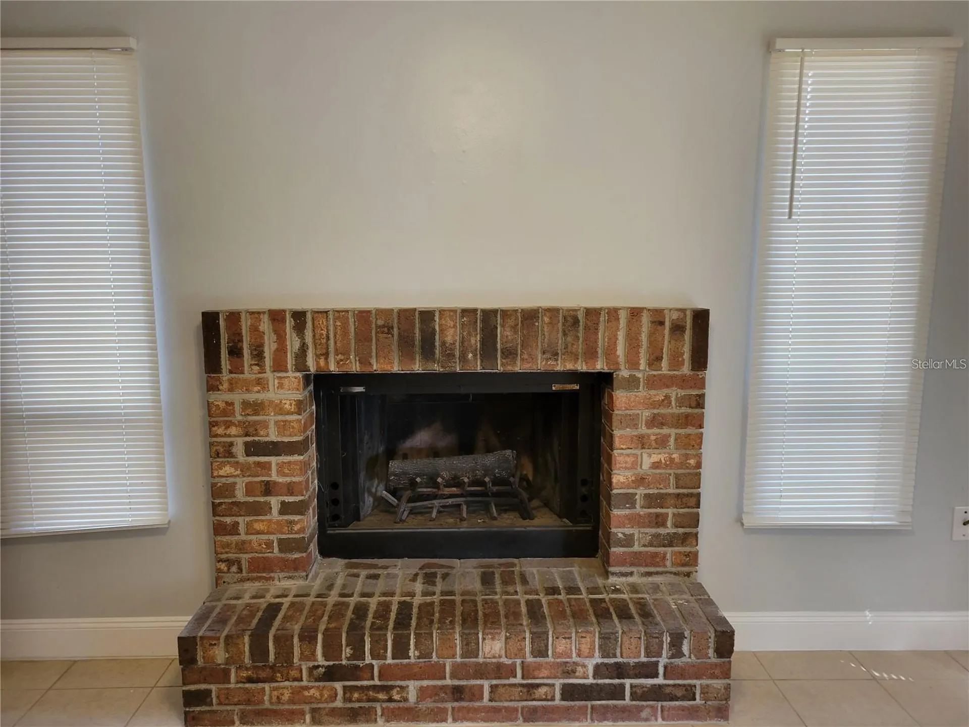 807 Mclain Court Tavares FL 32778
