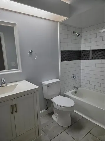 807 Mclain Court Tavares FL 32778