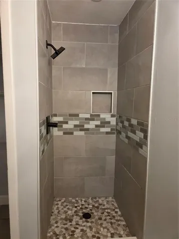 807 Mclain Court Tavares FL 32778
