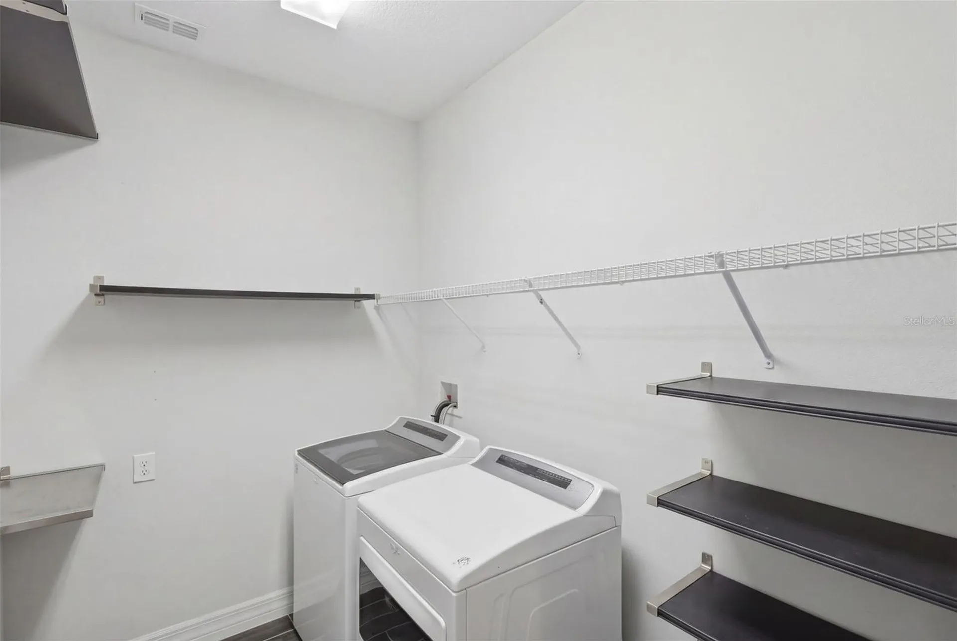 2321 Oxmoor Drive Deland FL 32724