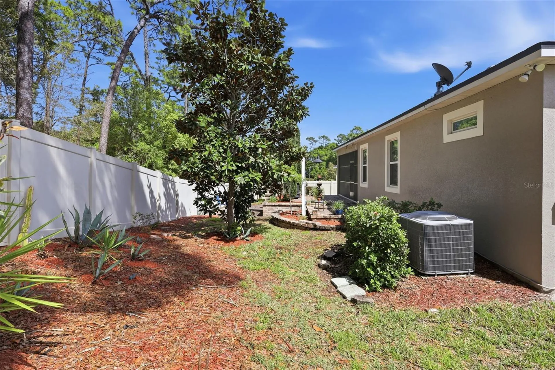 2321 Oxmoor Drive Deland FL 32724