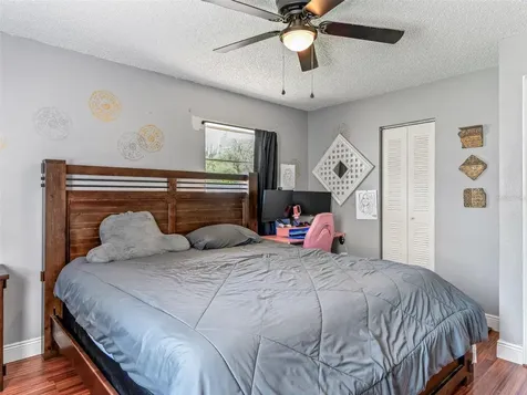911 Jacaranda Drive Lady Lake FL 32159