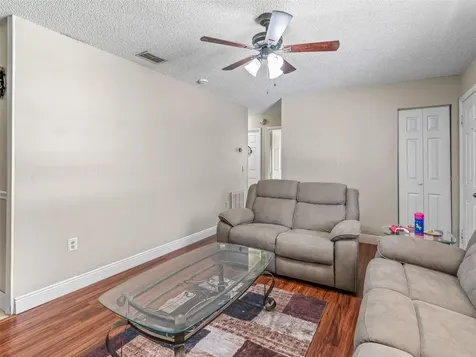 911 Jacaranda Drive Lady Lake FL 32159