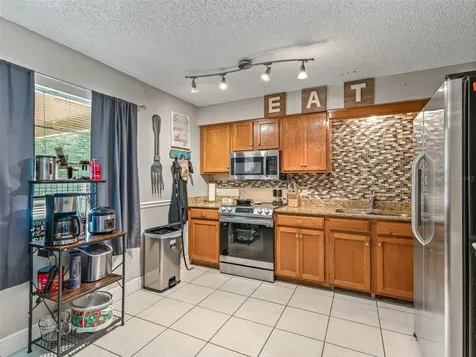 911 Jacaranda Drive Lady Lake FL 32159