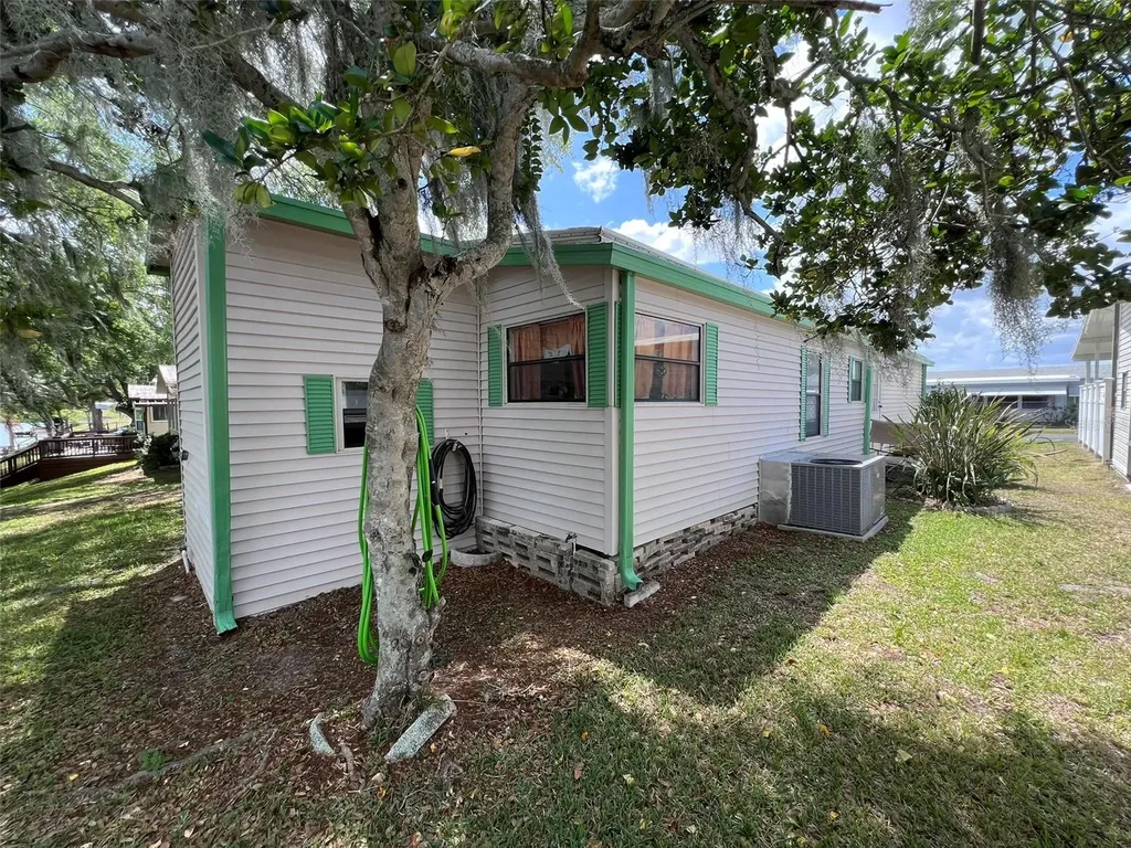 2055 S Floral Avenue Bartow FL 33830