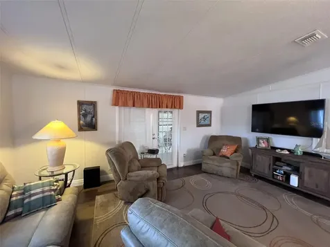 2055 S Floral Avenue Bartow FL 33830