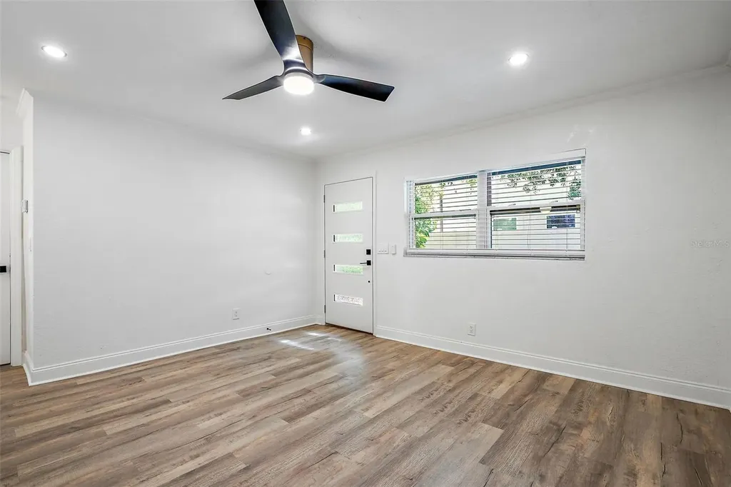 779 12th Avenue N St Petersburg FL 33704