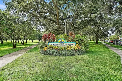 779 12th Avenue N St Petersburg FL 33704