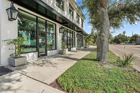 779 12th Avenue N St Petersburg FL 33704