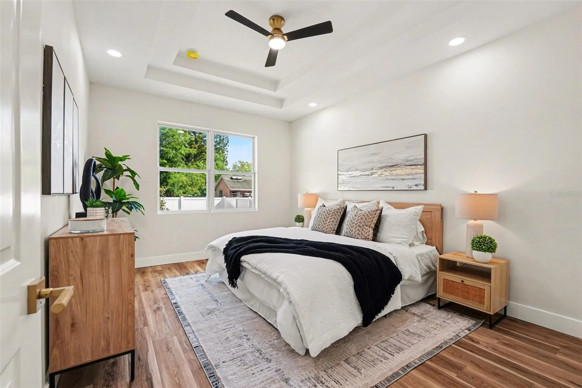 1721 W Perio Street Tampa FL 33612