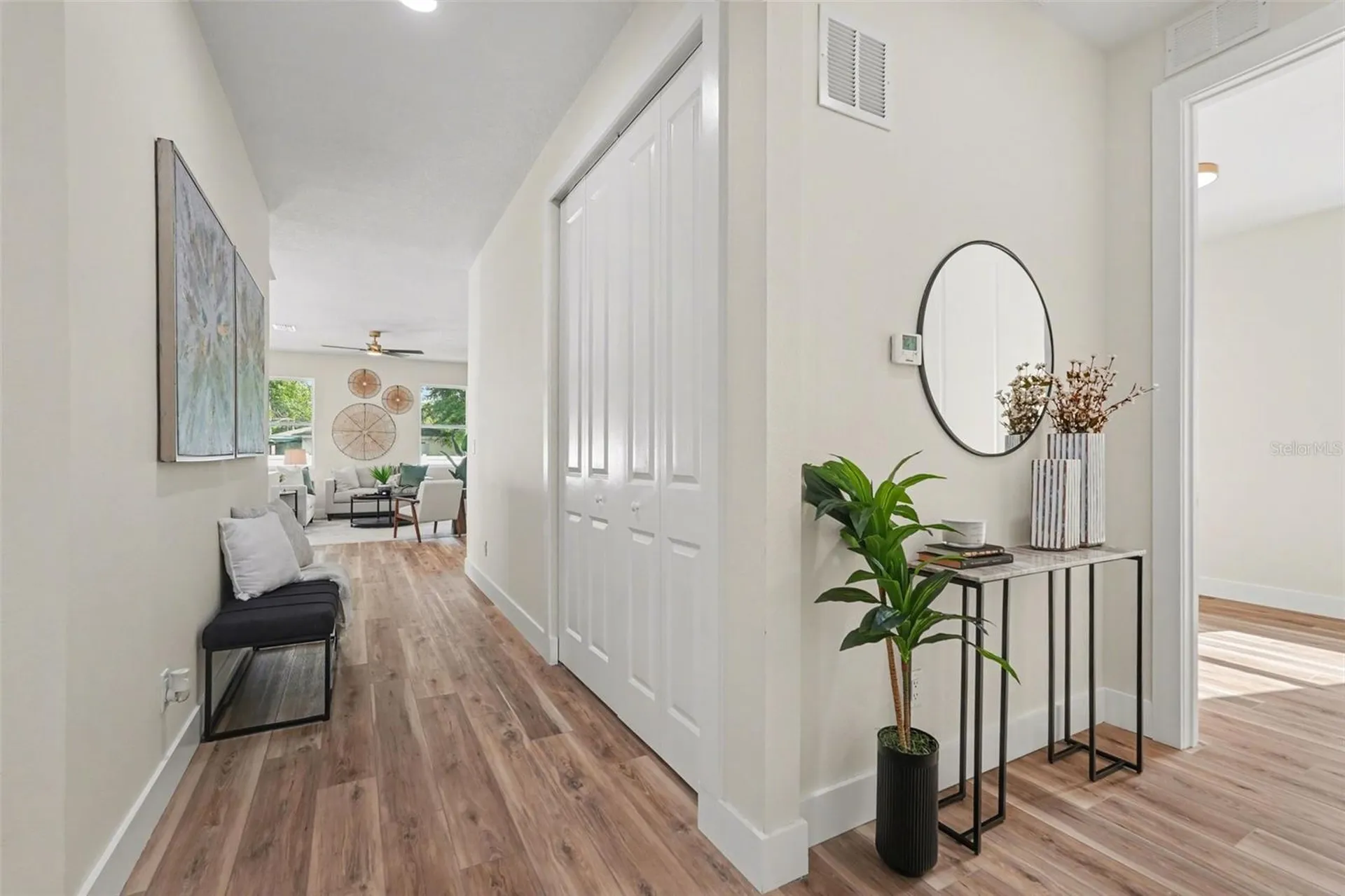 1721 W Perio Street Tampa FL 33612
