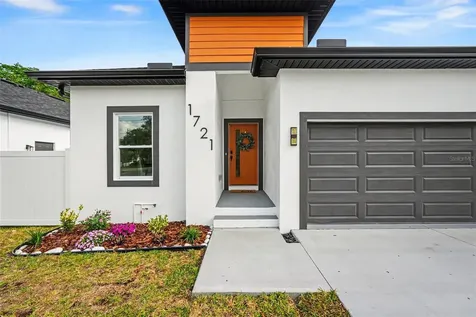 1721 W Perio Street Tampa FL 33612