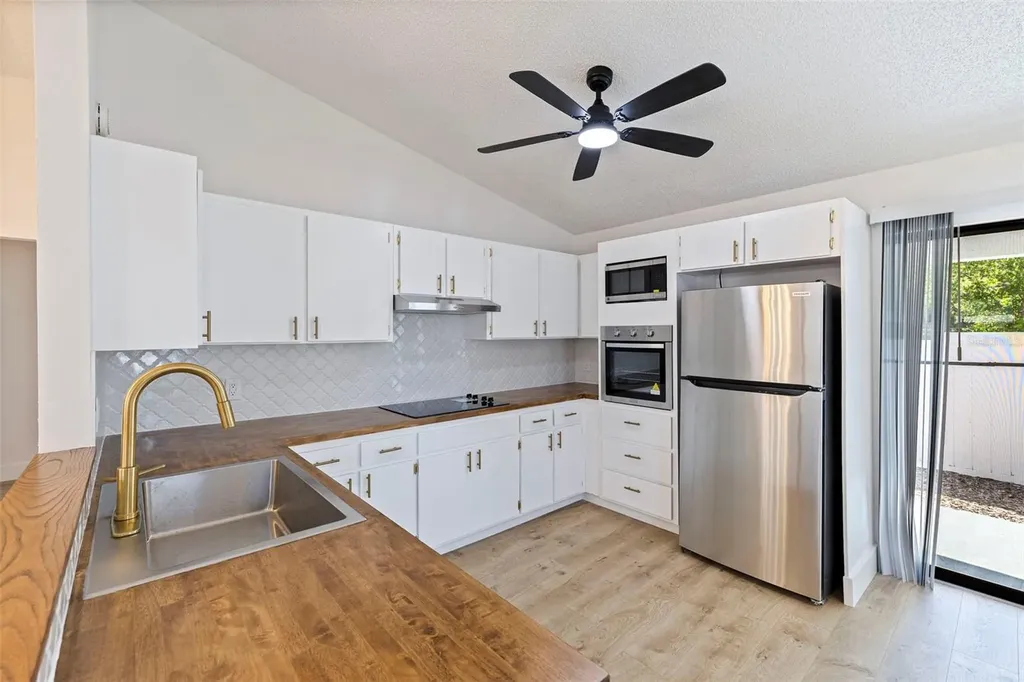 6401 69th Avenue N Pinellas Park FL 33781