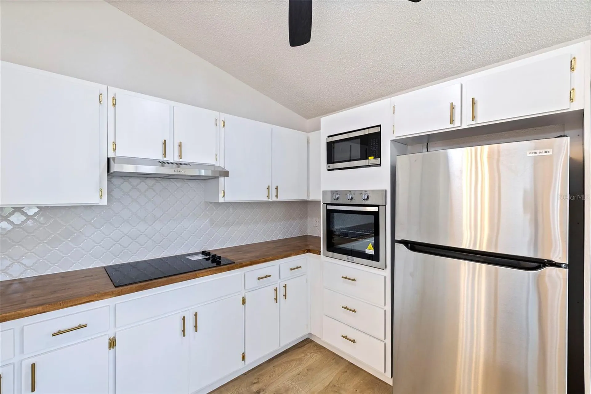 6401 69th Avenue N Pinellas Park FL 33781