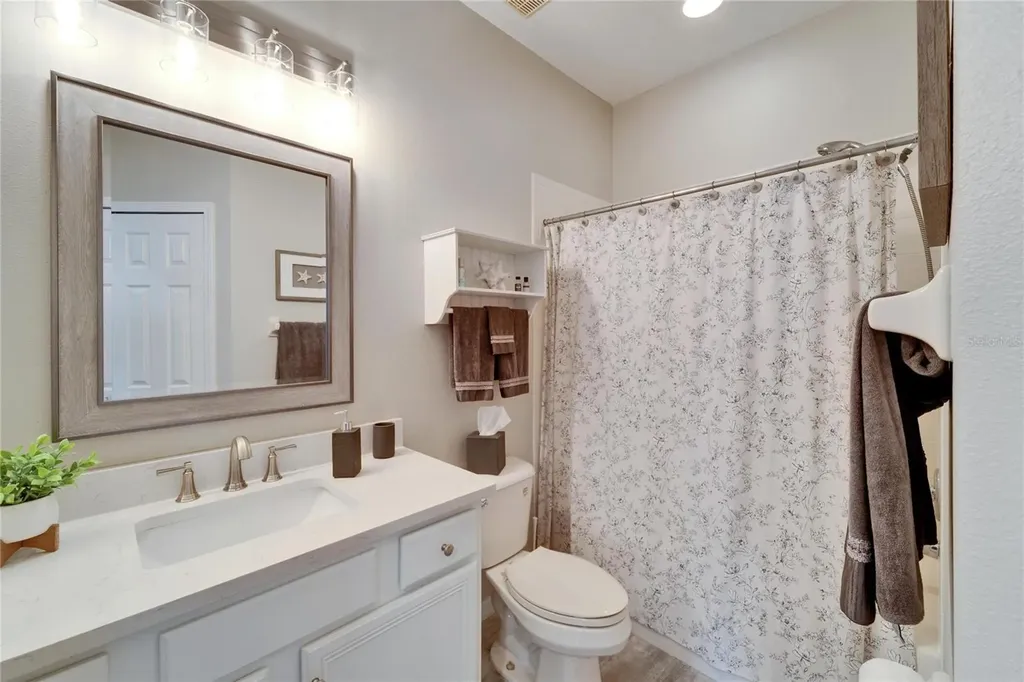 221 Sela Cove Circle Apollo Beach FL 33572