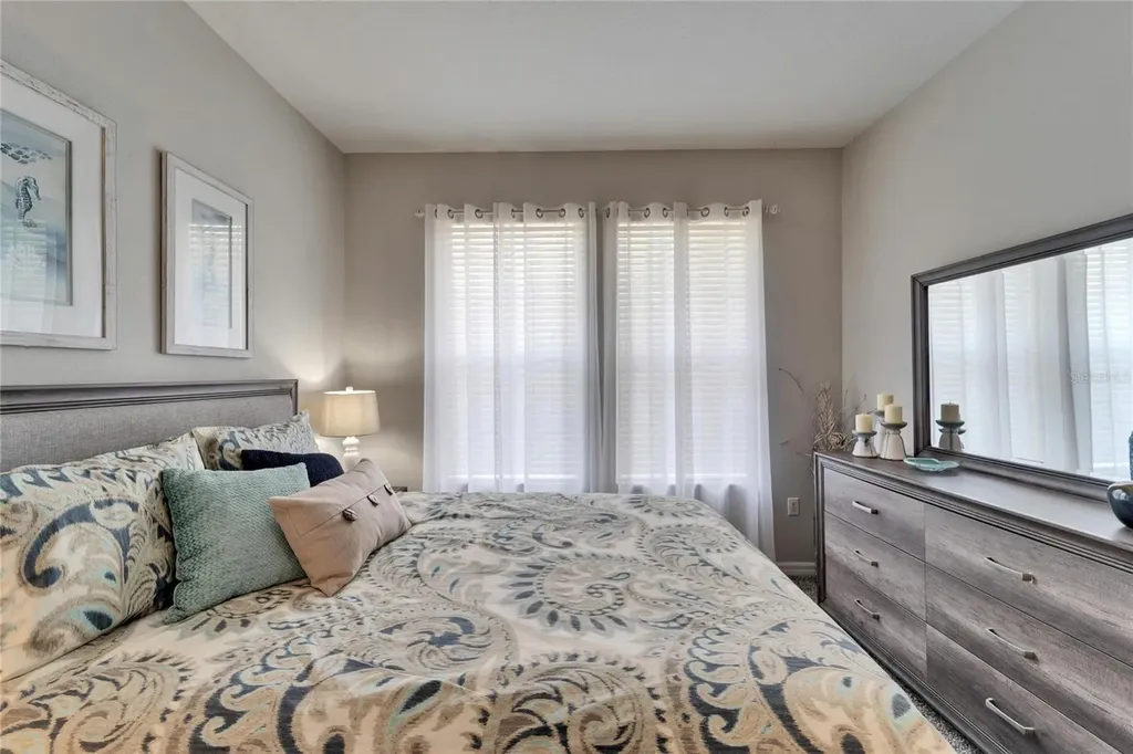 221 Sela Cove Circle Apollo Beach FL 33572